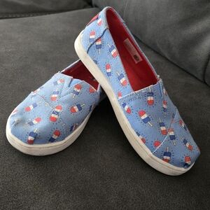 Kids Blue Popsicle Print Shoes